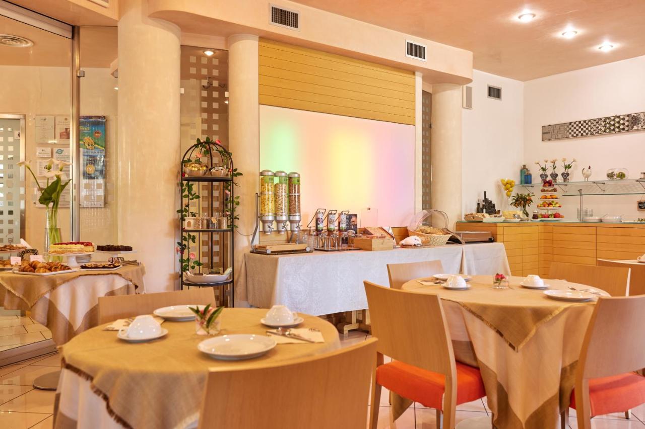 Eco Hotel Ariston Мальчезине Экстерьер фото
